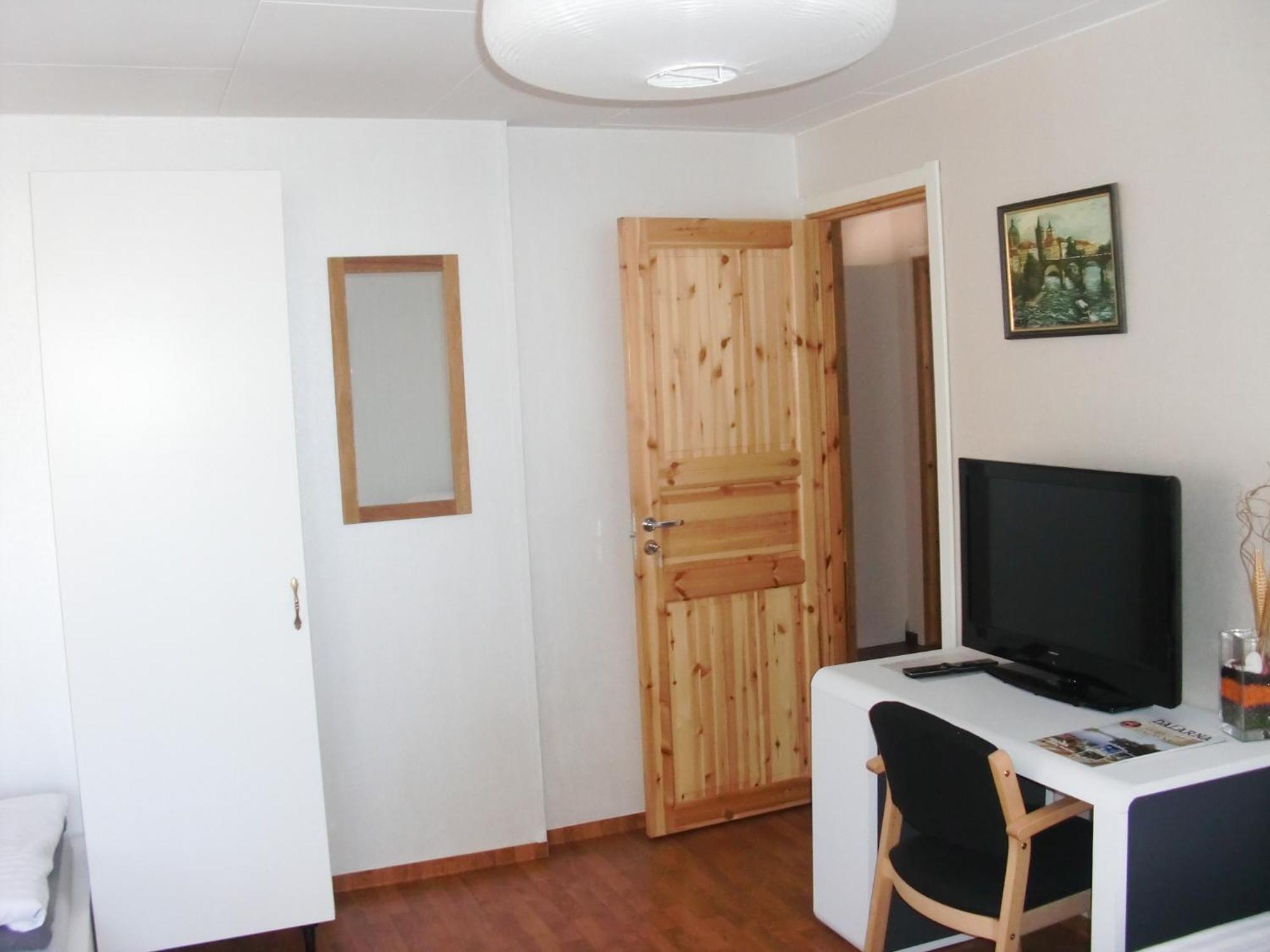 Hedemora Logi Hostel Δωμάτιο φωτογραφία